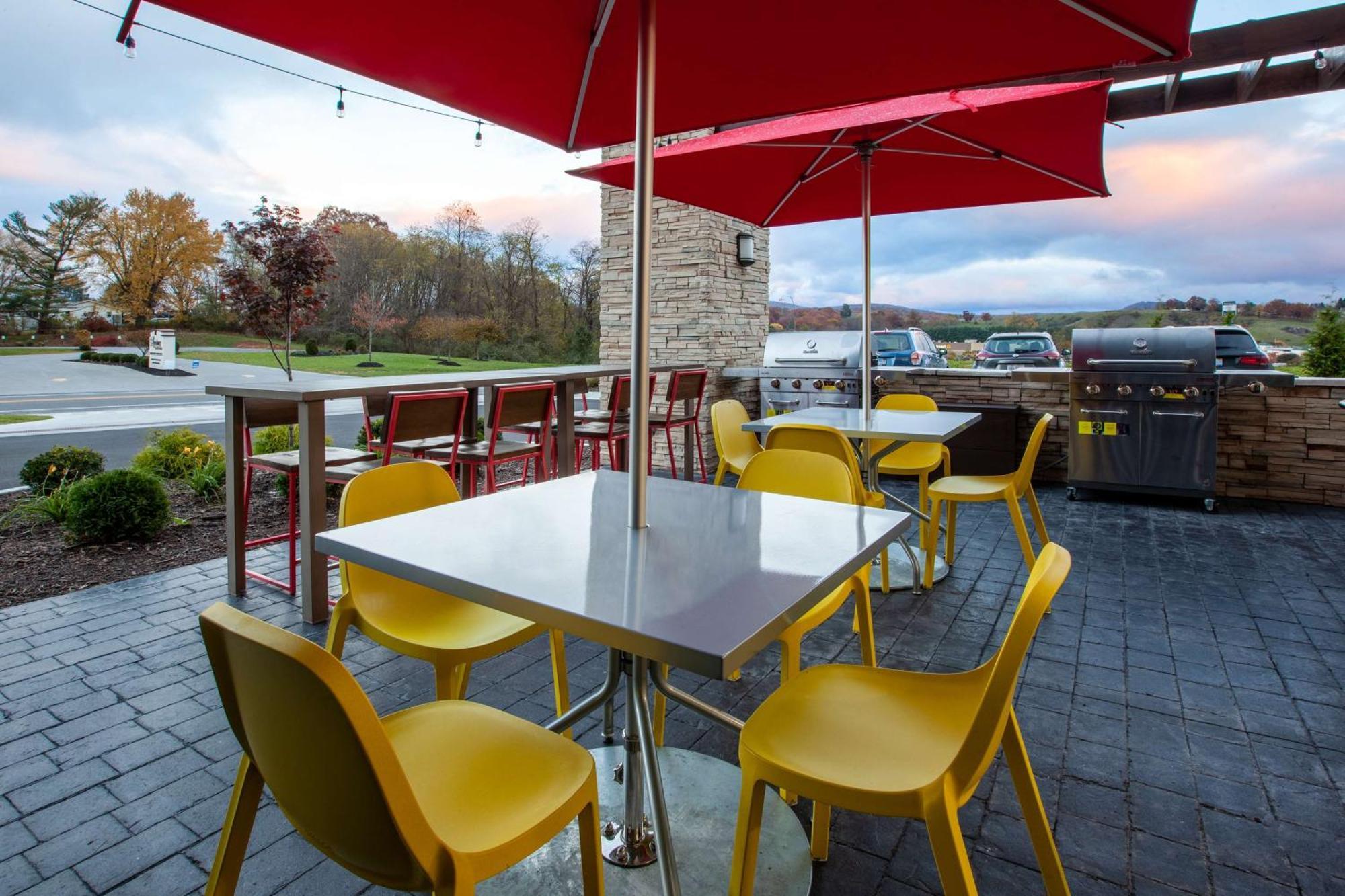 Home2 Suites By Hilton Lewisburg, Wv Exterior foto